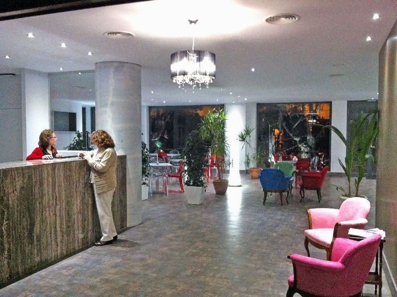 Aacr Hotel Monteolivos Seville Luaran gambar
